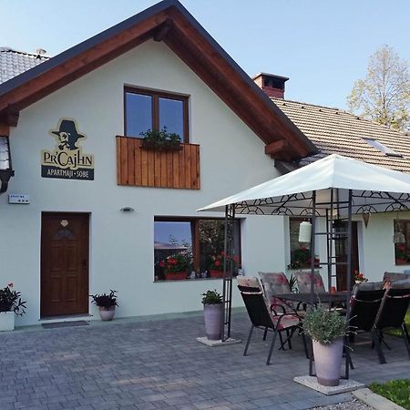 Appartamento Pr'Cajhn Radovljica Esterno foto